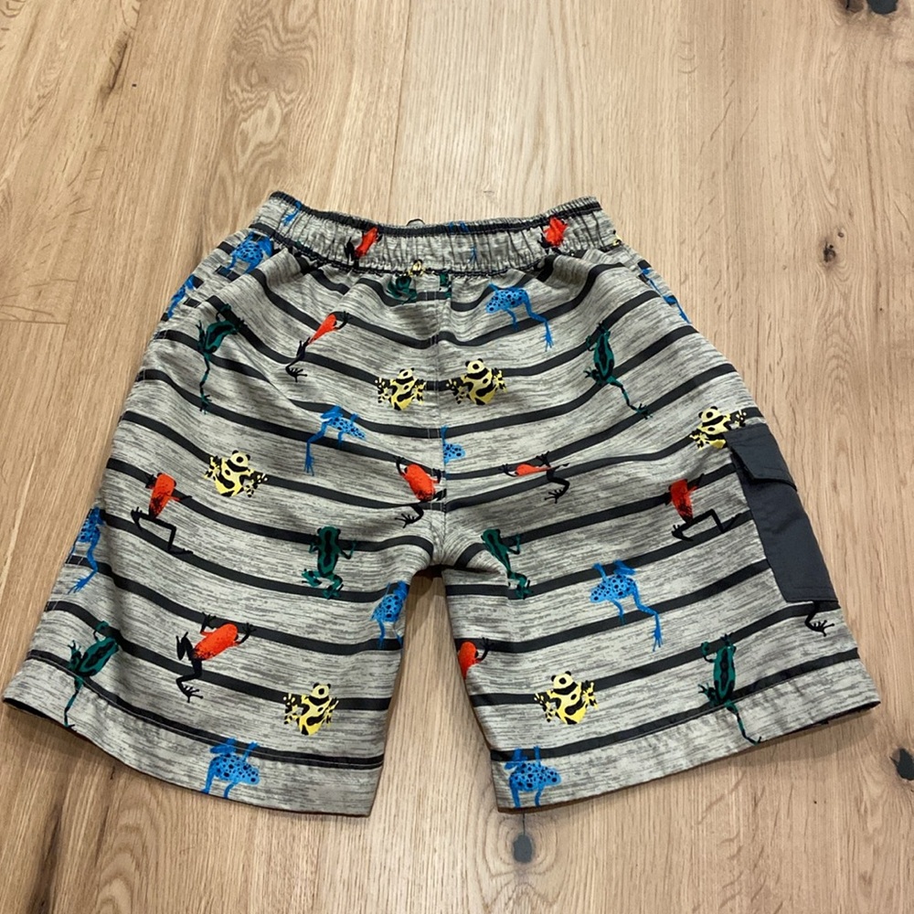 Lot of Boys Swim Trunks - Picture 7 of 9